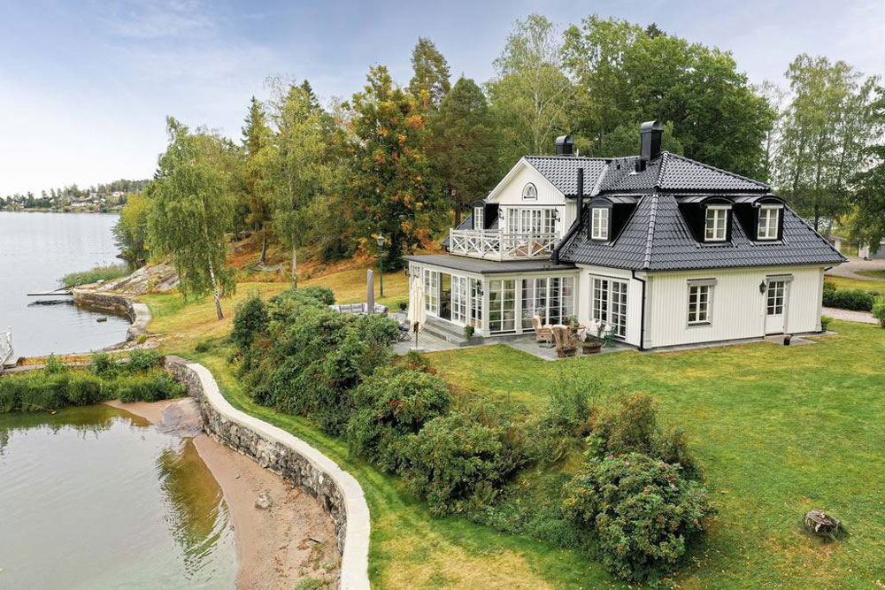 Fastighet i Mälarbaden